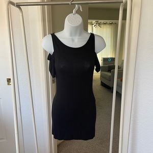 B44 Core black open shoulder short sleeve black top Shopbop preowned XS